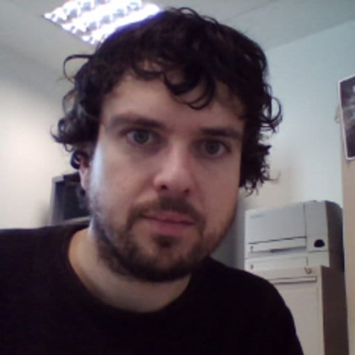 Evaluating the structure of epiphyte–phorophyte networks